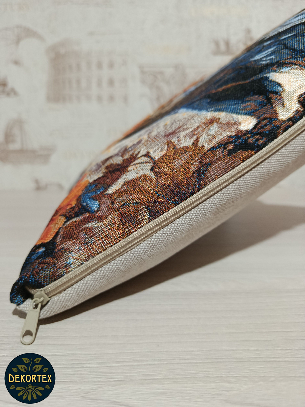 Декоративный гобеленовый чехол для интерьерной подушки Господин Петух 38*38