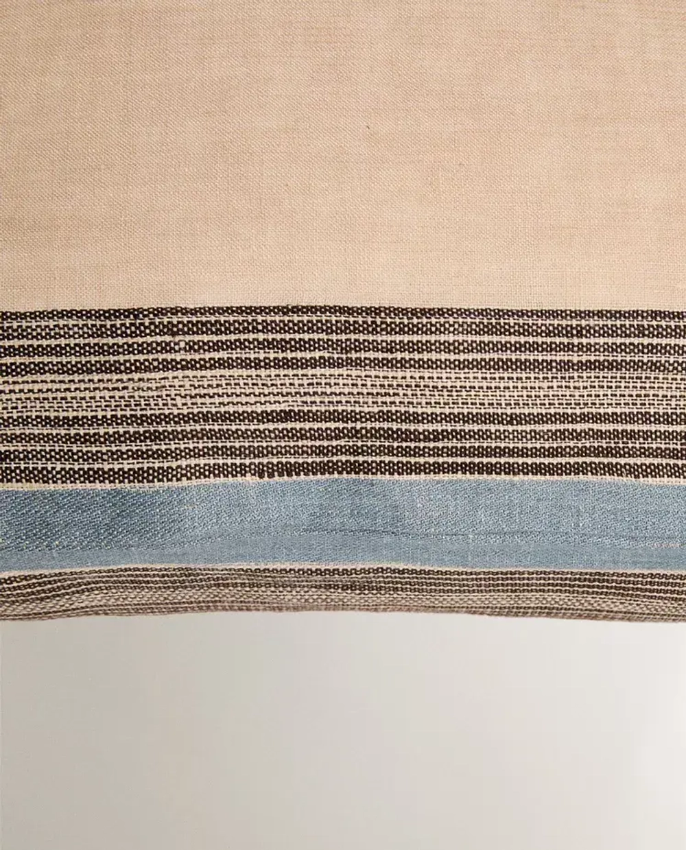 ZARA HOME НАВОЛОЧКА ДЛЯ ДЕКОРАТИВНОЙ ПОДУШКИ С УЗОРОМ В ПОЛОСКУ, РОЗОВЫЙ