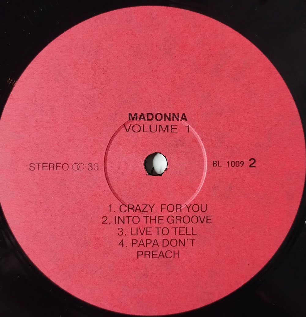 Винтажная виниловая пластинка LP Madonna The Immaculate Collection. Volume 1 (Россия 1993) Lucky Star