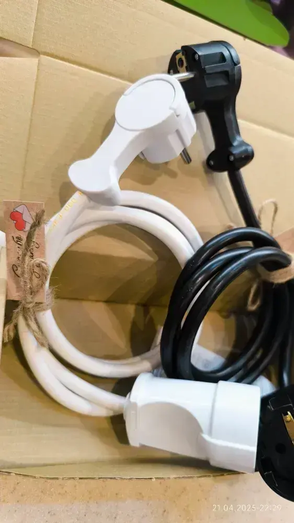 Удлинитель сетевой силовой 1метр с заземлением и с вилкой невидимкой МИНИ / Удлинитель с одной розеткой