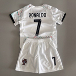 Детская футбольная форма