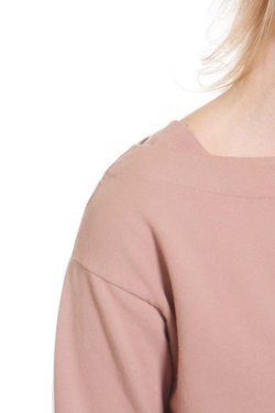 СВИТШОТ С АКЦЕНТНОЙ СПИНКОЙ