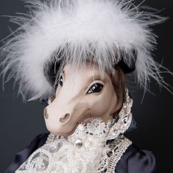 Кукла интерьерная коллекционная Лошадь Каролина