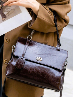 женская сумка на плечо из натуральной кожи