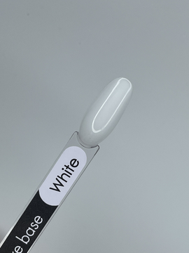 База камуфлирующая Delux White Mia 15 мл