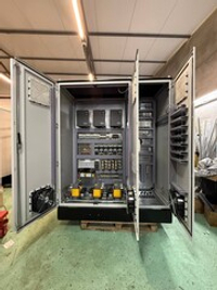 Сборка щита управления на автоматике ОВЕН и частотных преобразователях ESQ