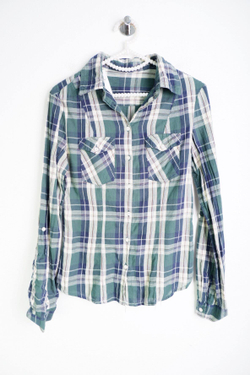 Рубашка в модную клетку, визуально на 40 размер