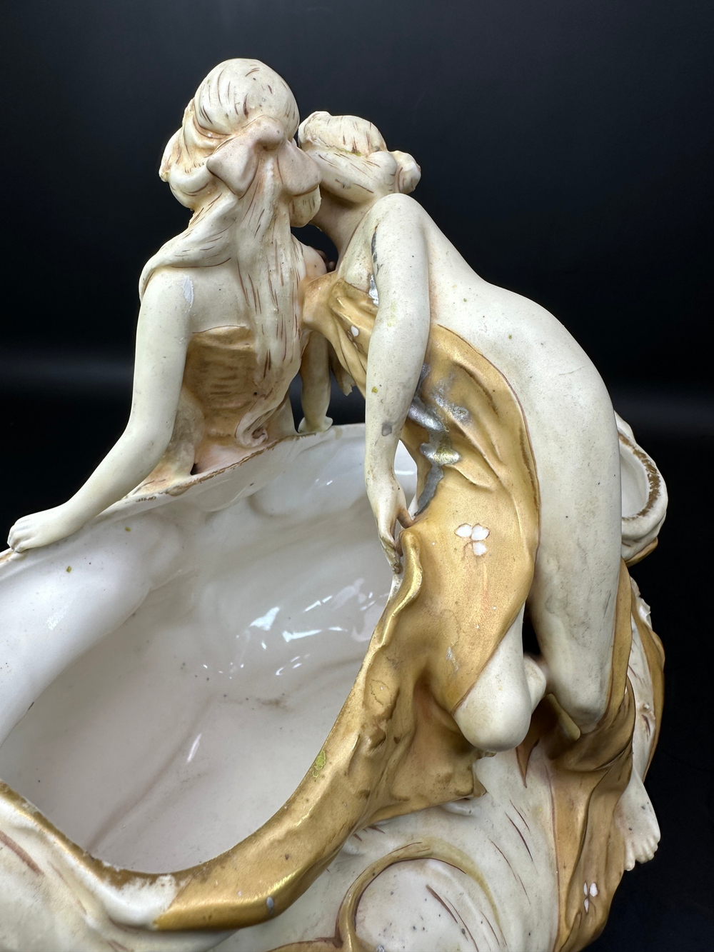 Ваза в стиле Модерн