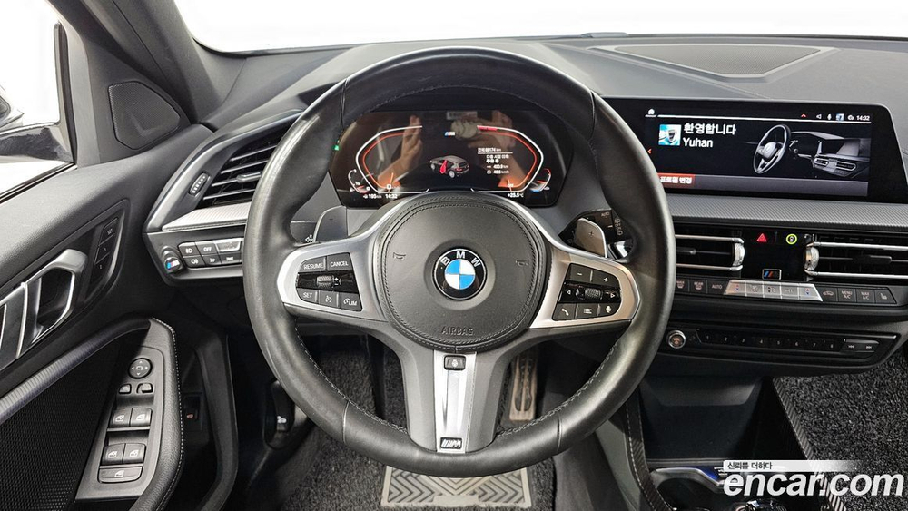 BMW 1 Series (F40) 120i M Sports (11.2021)