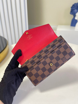 Louis Vuitton Sarah Wallet