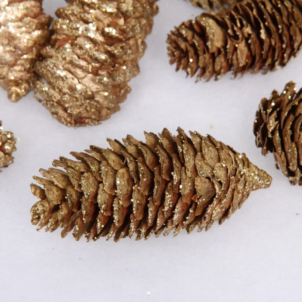 Композиция для декора «Сказочные шишки» 10*10*13 см (120 гр), шампань