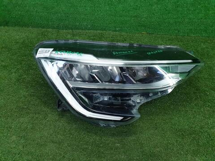 Фара правая Renault Arkana (2019-н.в.) LED