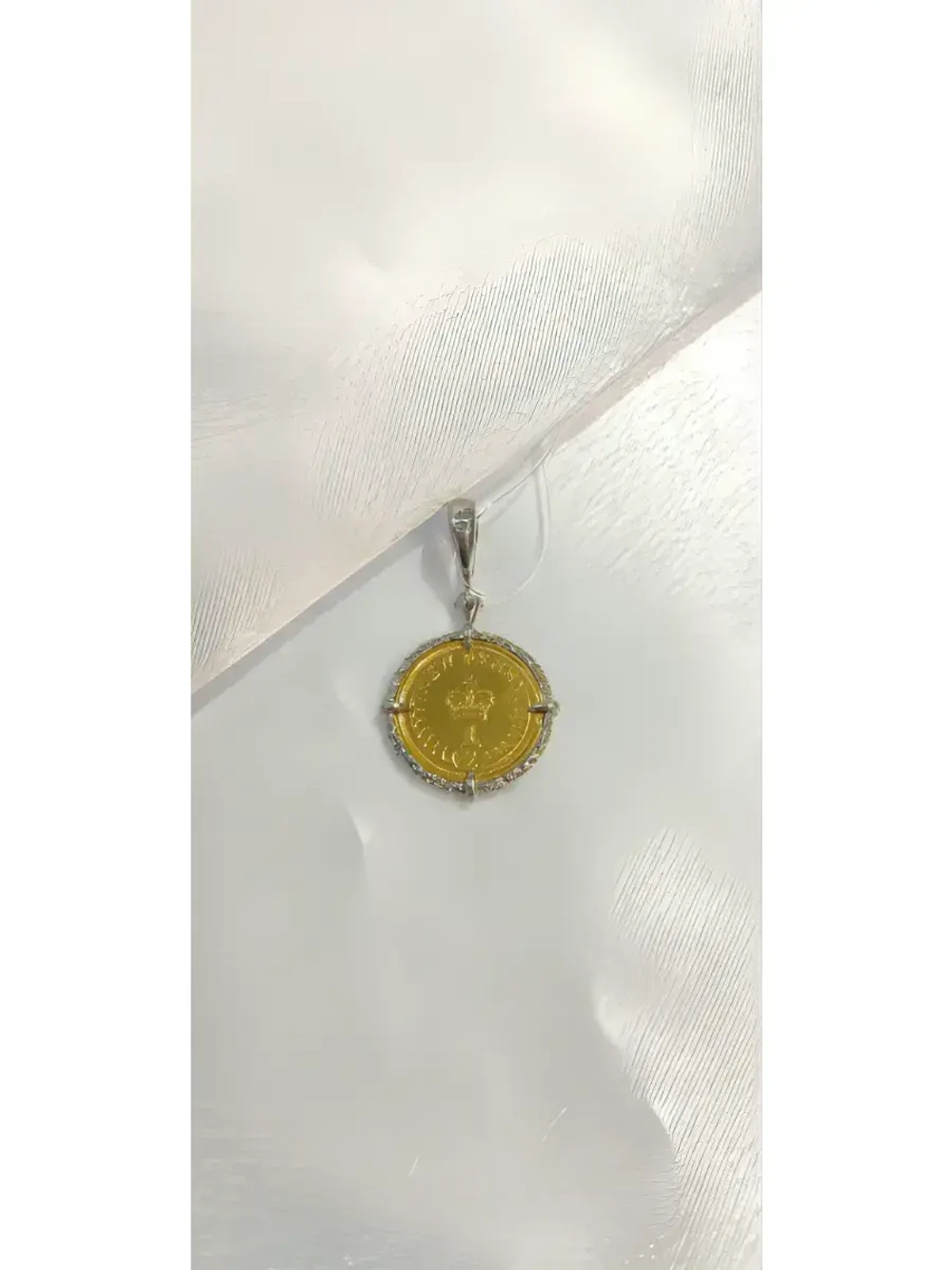 Оригинальная серебряная подвеска монета