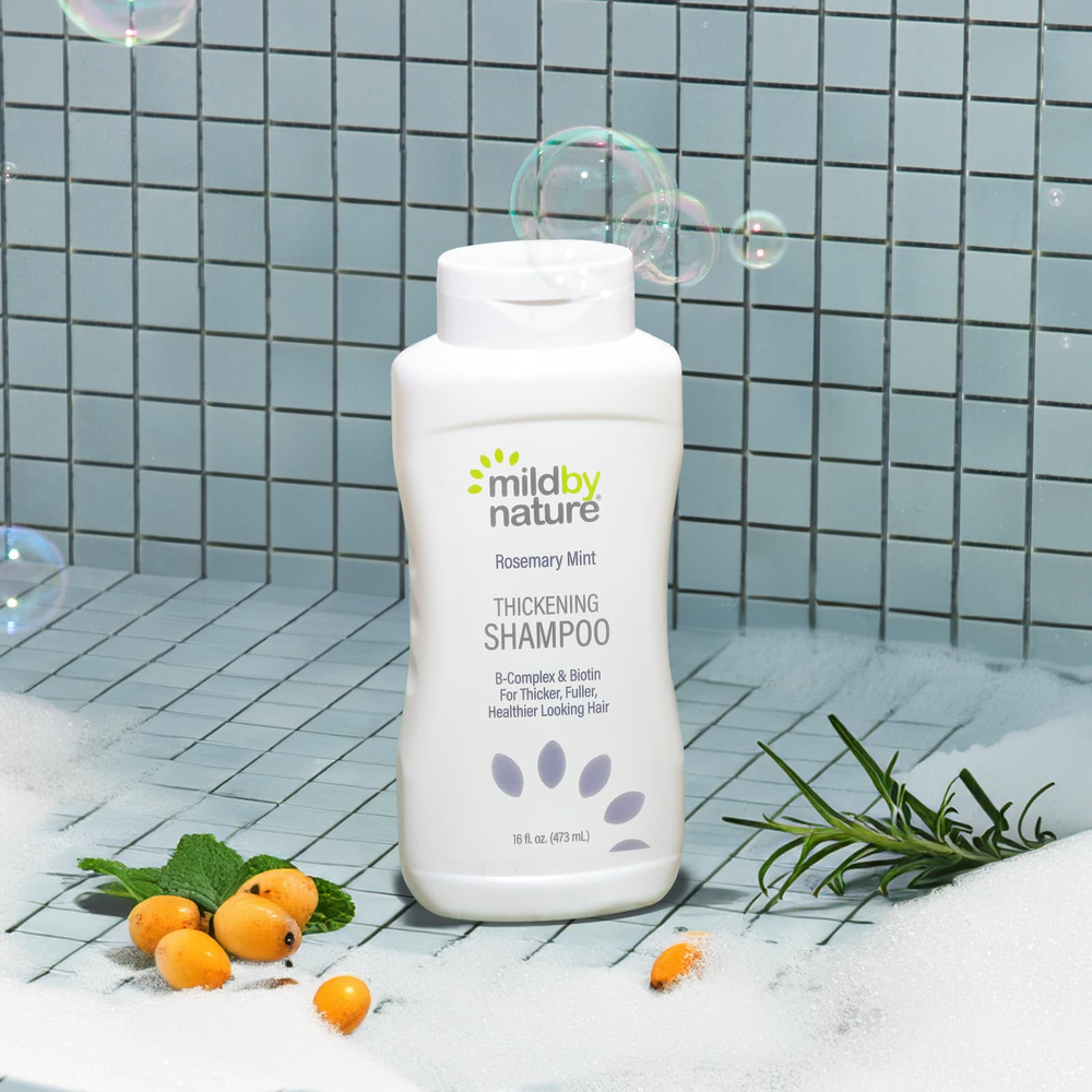 Mild By Nature, шампунь для густоты волос с B-комплексом и биотином, розмарин и мята, 473 мл (16 жидк. унций)