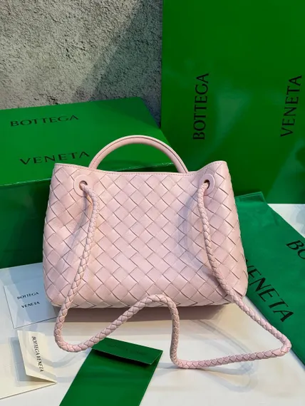 Сумка Bottega Veneta Andiamo розовый