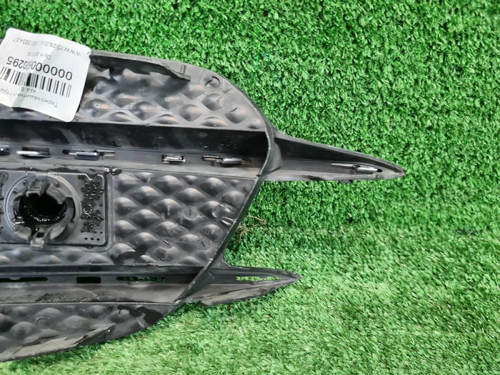 Решетка бампера левая Mercedes E W213 (16-21) AMG