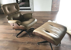 Кресло Eames Lounge с оттоманкой