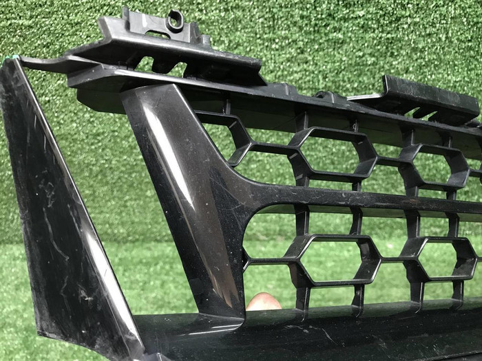 Решетка перед. бампера BMW 6er G32 (20-23) M-paket