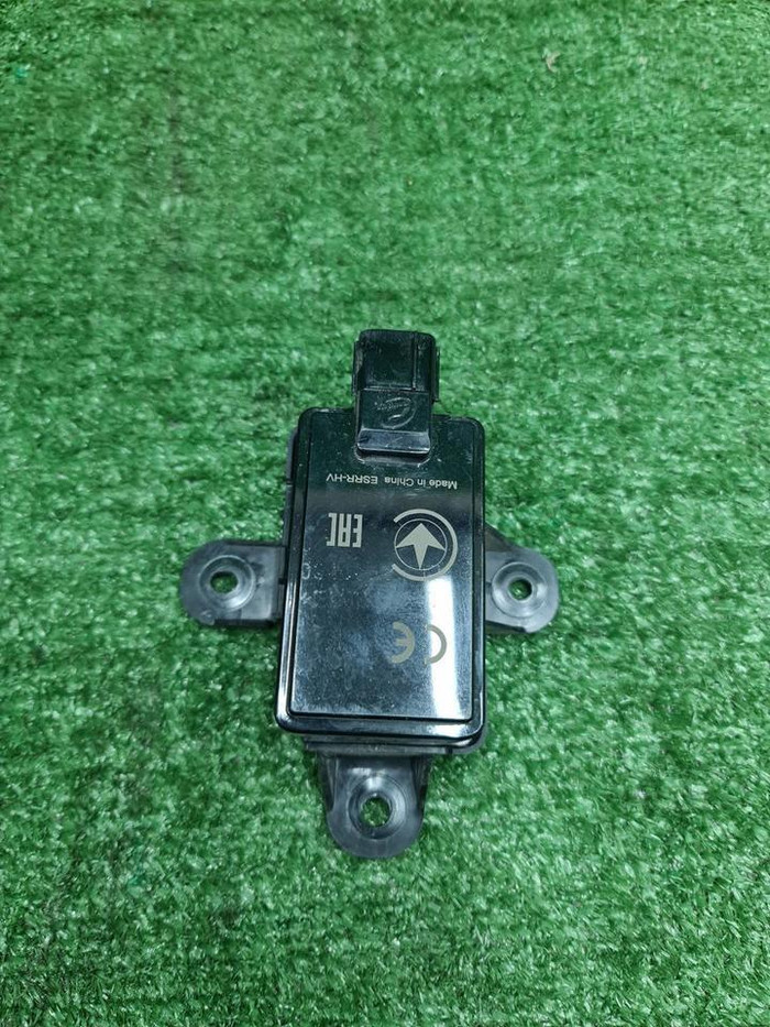 Датчик слепых зон левый Chery Tiggo 7 Pro (20-нв)