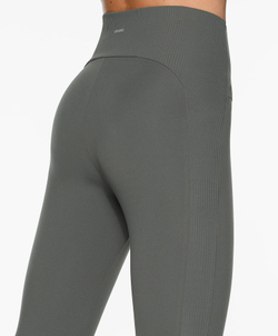 OYSHO Легинсы Comfortlux в рубчик с высокой посадкой длиной 65 см, антрацитовый