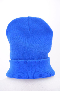 Шапка яркая