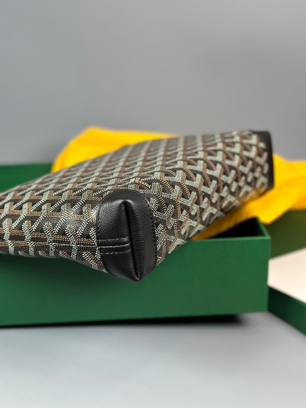 Клатч Goyard