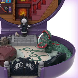Polly Pocket - ADDAMS FAMILY Коллекционный компактный набор HXW25