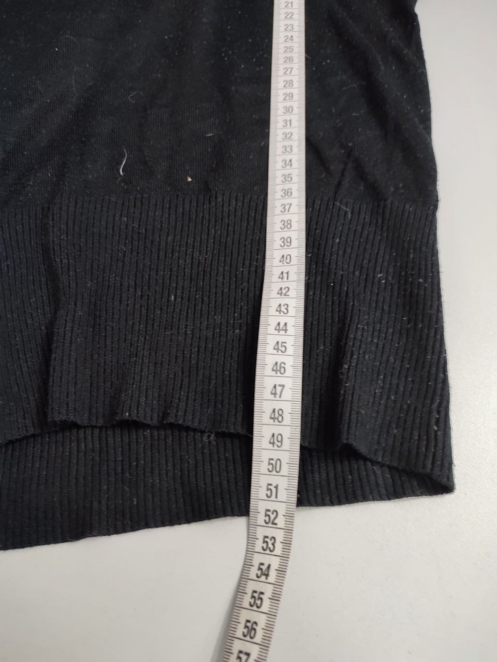 Джемпер H&M с коротким рукавом модный 44 размер