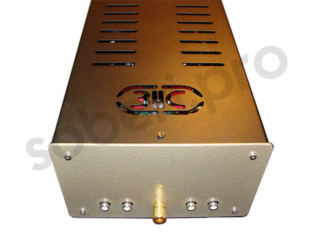 "RIAALIGHT-MKII СТЕРЕО" ламповый фонокорректор на лампах 6Ж49П-Д 6Н2П-Е 6Н23П