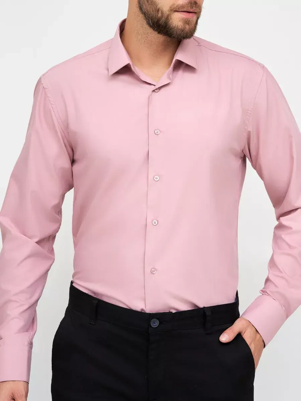 Рубашка классическая с длинным рукавом приталенная