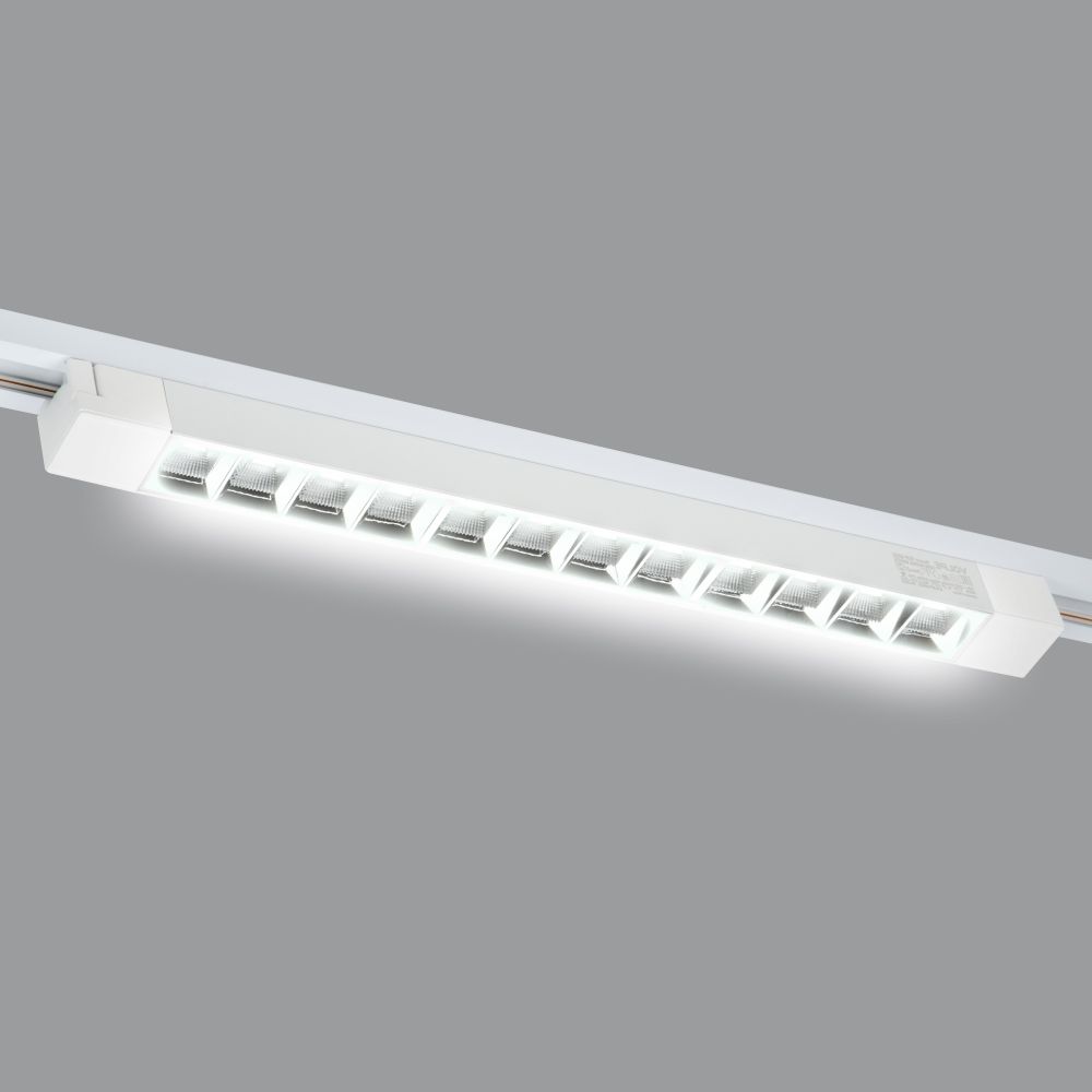 ULB-Q282 30W-4000K WHITE Светильник-прожектор светодиодный трековый. Линейный. 2500 Лм. Белый свет 4000К. Корпус белый. ТМ Volpe