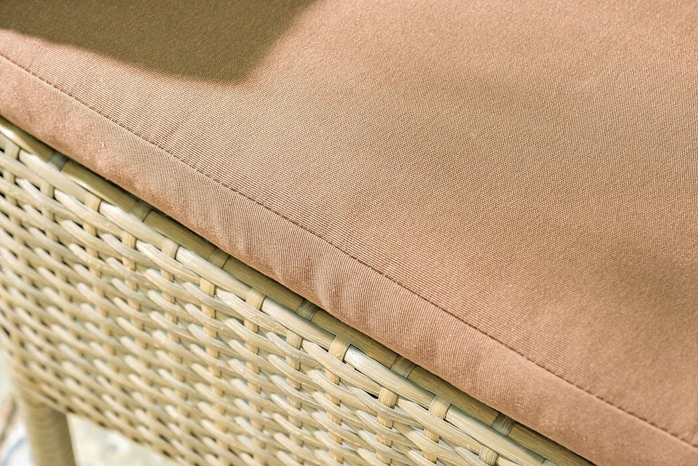 Плетеное кресло AROMA светло-коричневое