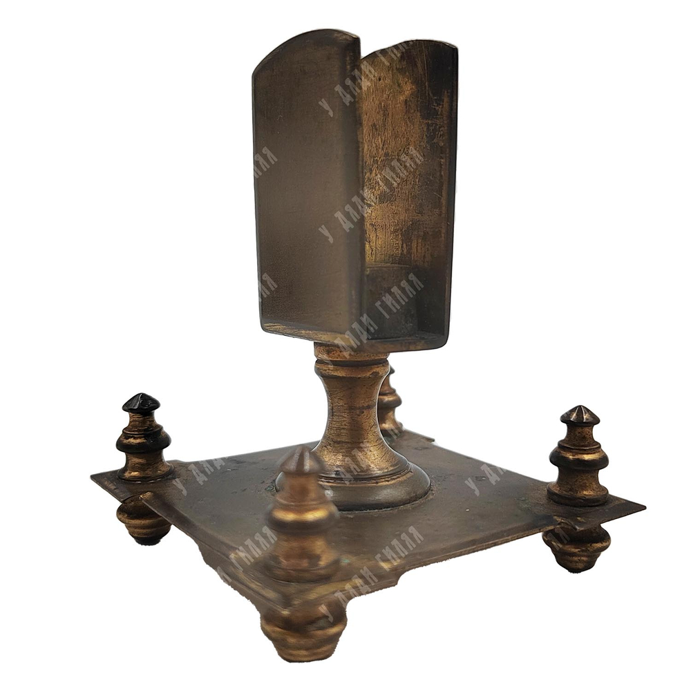 Держатель для спичечных коробков. Латунь, XIX–XX вв.