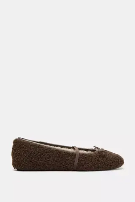 ZARA БАЛЕТКИ ИЗ ИСКУССТВЕННОЙ ОВЧИНЫ, КОРИЧНЕВЫЙ