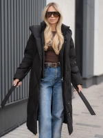 Пуховик стеганный зимний длинный с капюшоном