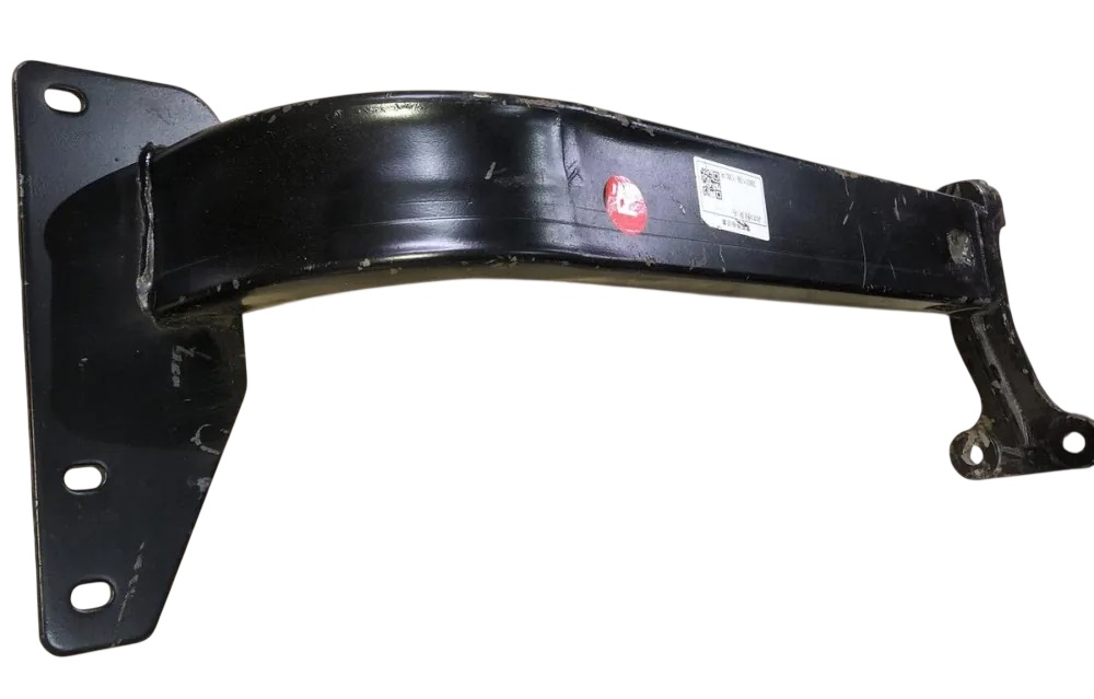 Левый кронштейн бампера в сборе 2803645-13C/A