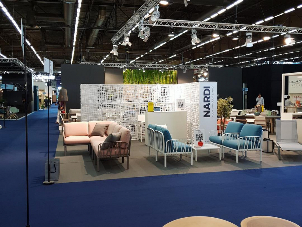 Диван пластиковый с подушками Nardi Komodo 5, белый, синий