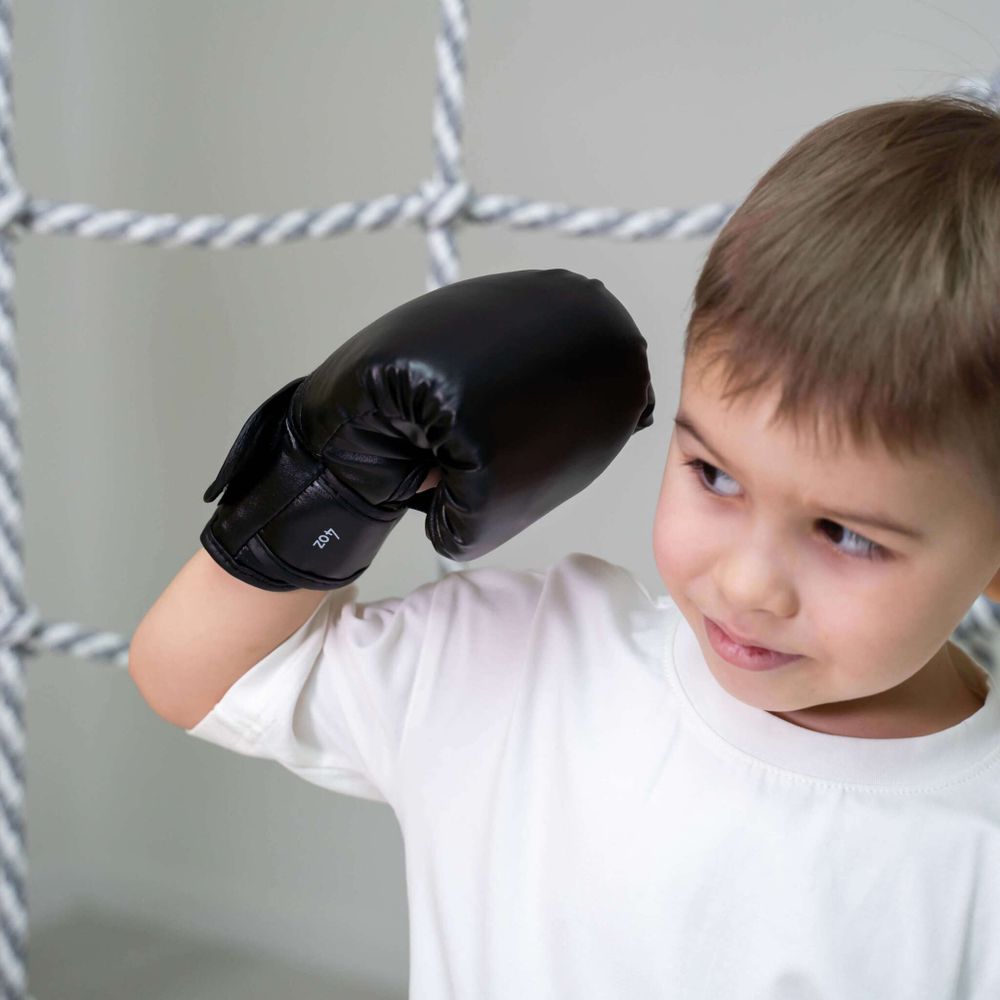 Перчатки боксерские детские (6 унций)