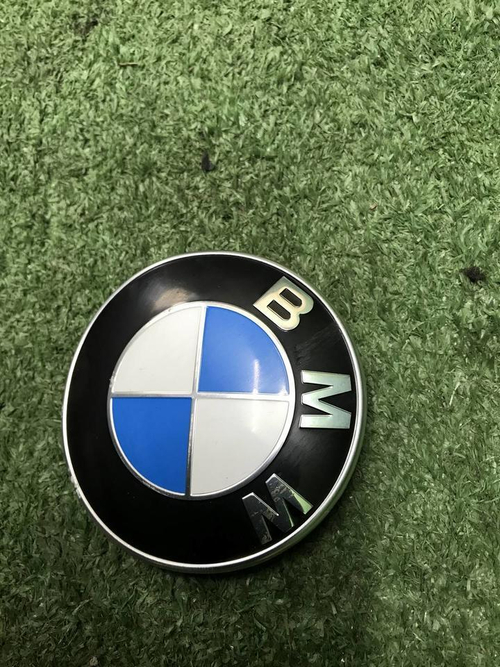 Эмблема капота Bmw X5 F15 (2013-2018)