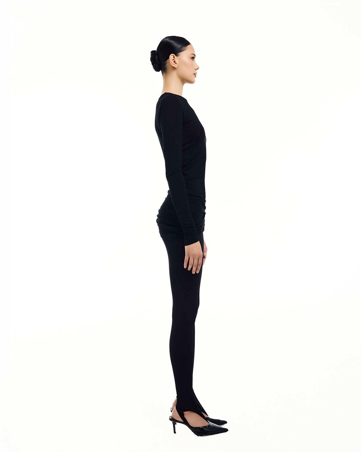 Лонгслив 8 черный