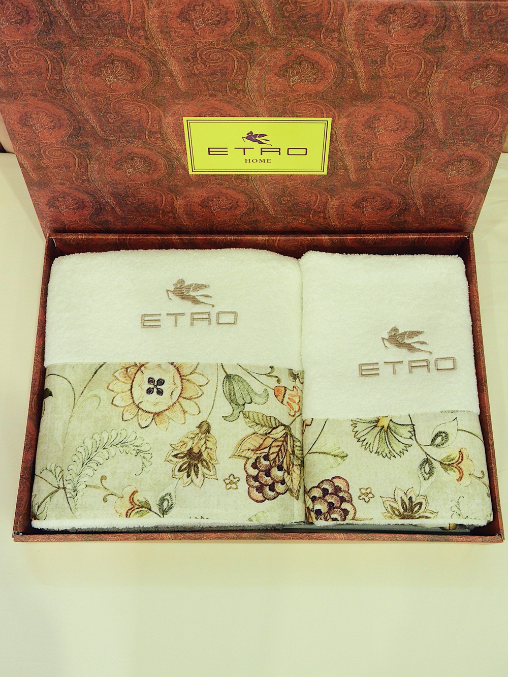 Набор из двух полотенец Etro