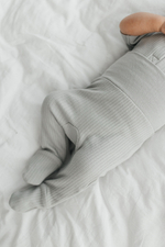 Ползунки с закрытыми ножками, Серый