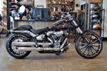 Harley-Davidson BREAKOUT 117 (Vivid Black) 2024