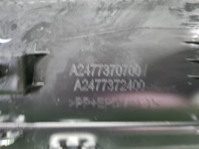 Накладка двери зад. правая Mercedes GLB X247 19-нв