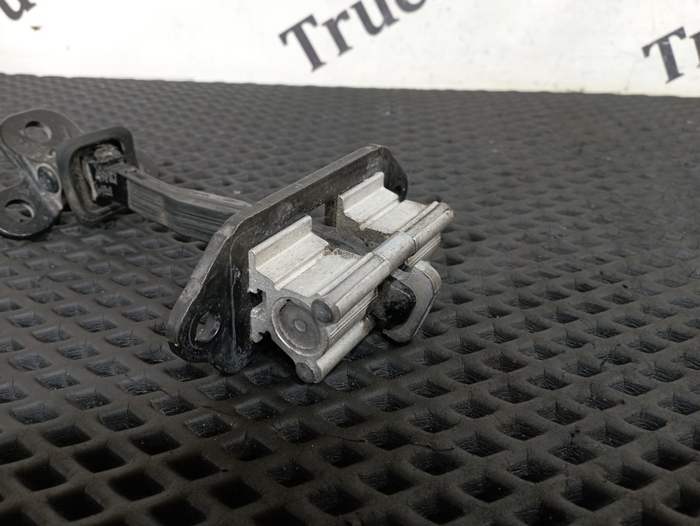 Ограничитель двери 2023г