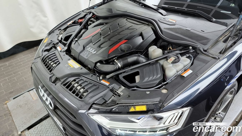 Audi S8 (D5) 4.0 TFSI Quattro LWB (11.2020)
