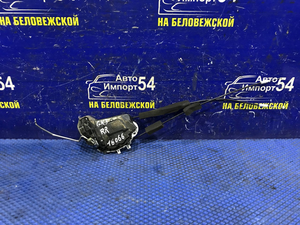 Замок двери задней правой Honda FIT 2013-2017