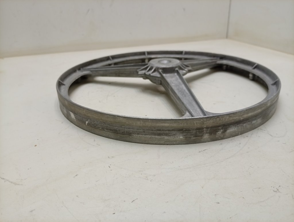 WAA20160OE/01 кт47 Шкив бака для стиральной машины Bosch WAA20160OE б/у