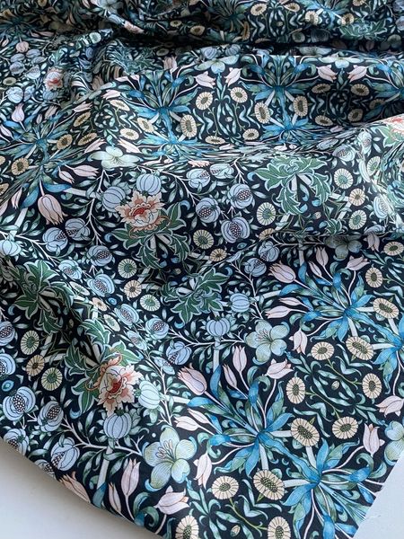отрез 50 см , БУТОНЫ В СТИЛЕ МОРРИСА, 100% хлопок Handmade Fabrics 2