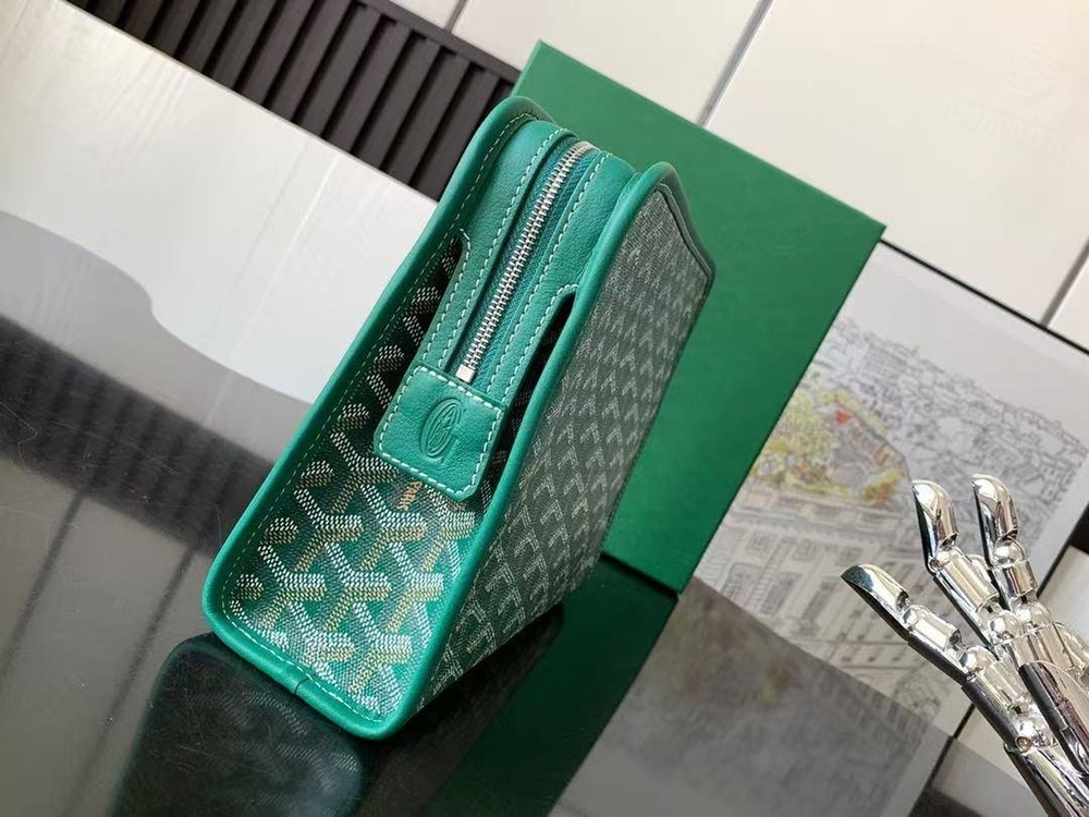Клатч Goyard
